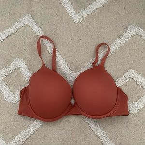 Victoria’s Secret PINK Push Up Bra